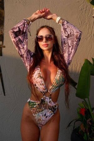 Adriana Mayo