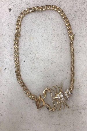 Akrep Nare Necklace