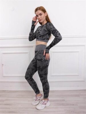 Camo Butina Yoga Set