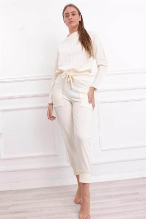 Creamy Sweat Set