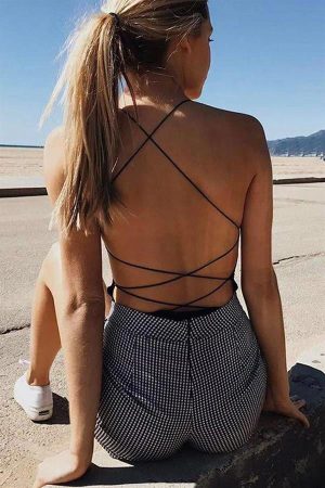 Seksi İnce İp Sırt Dekolteli Bodysuit